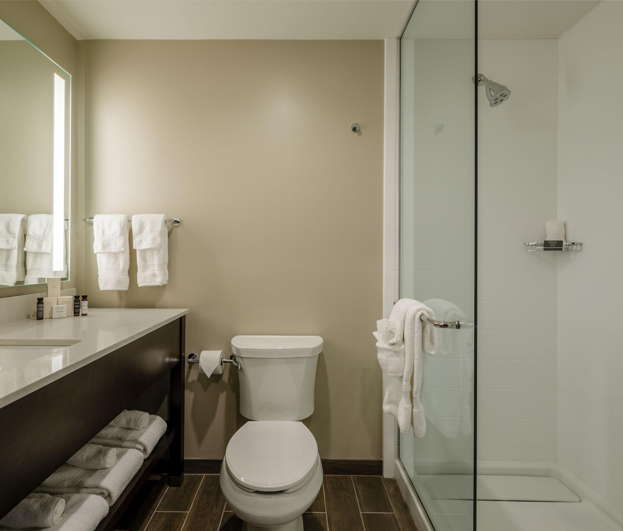 Hotel Madison & Shenandoah Conference Ctr. Харисонбург Екстериор снимка