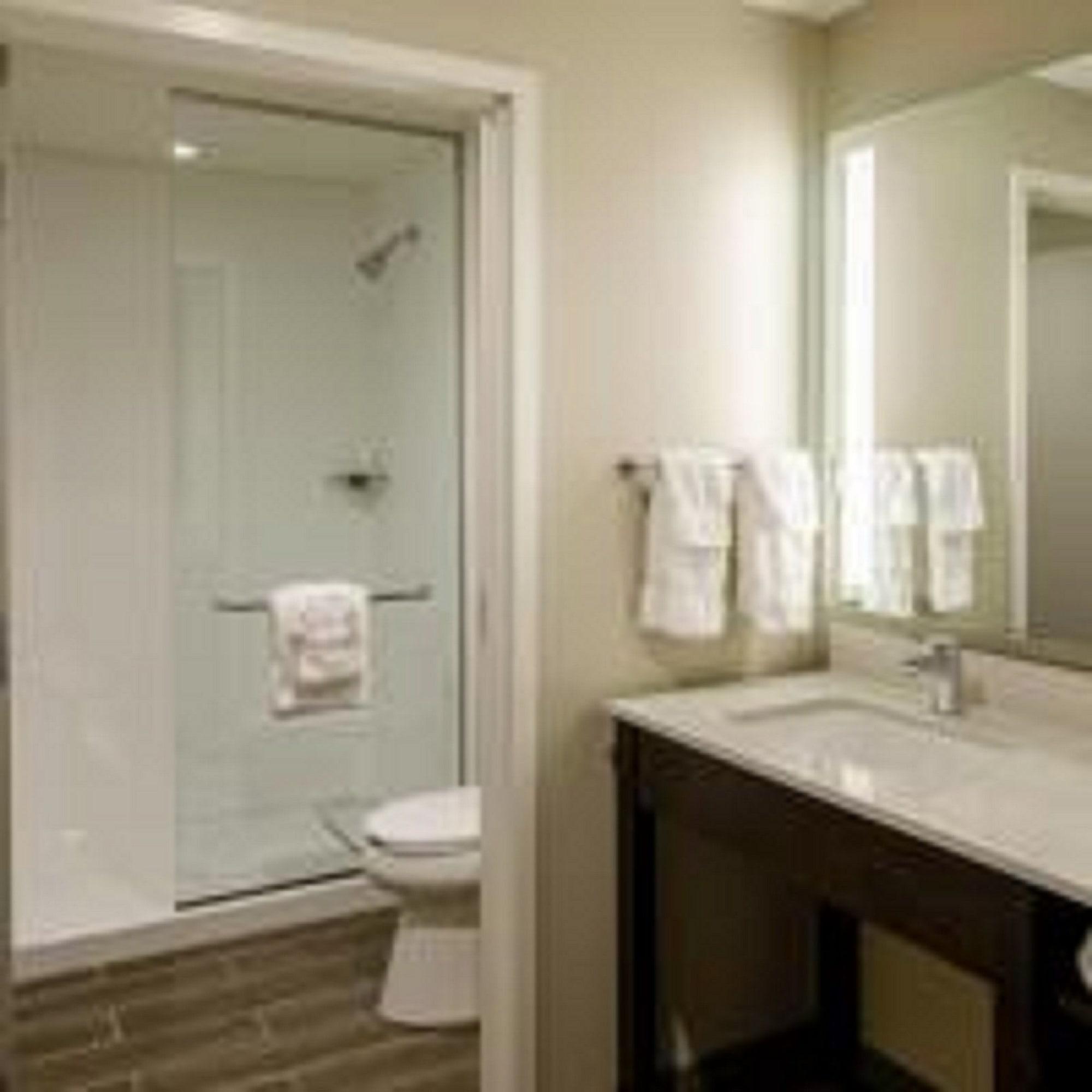 Hotel Madison & Shenandoah Conference Ctr. Харисонбург Екстериор снимка