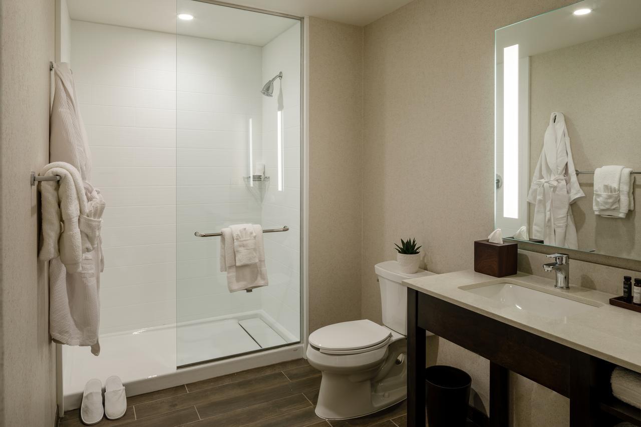 Hotel Madison & Shenandoah Conference Ctr. Харисонбург Екстериор снимка
