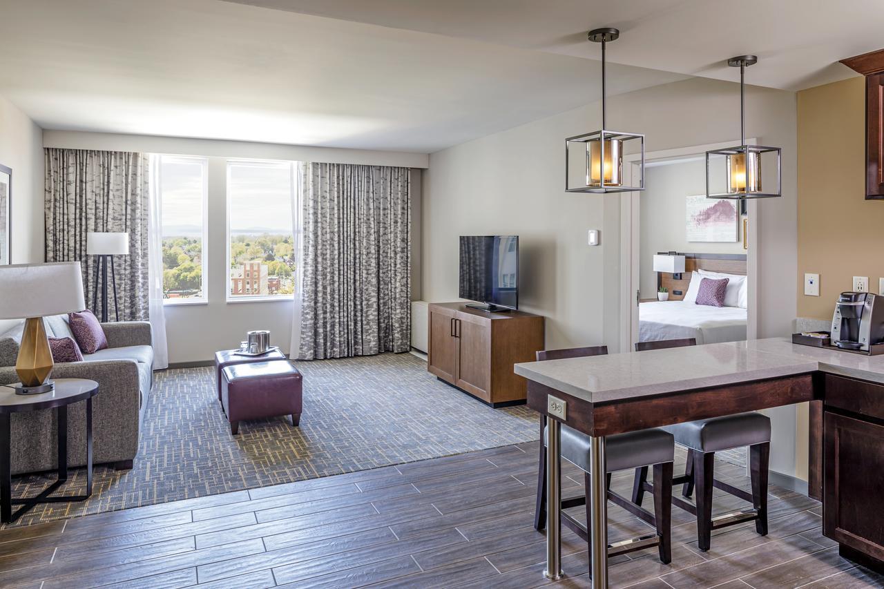 Hotel Madison & Shenandoah Conference Ctr. Харисонбург Екстериор снимка